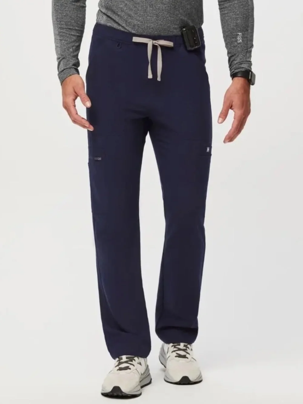 FIGS Men’s Cairo Cargo Scrub Pants Navy Blue Size XL NWT